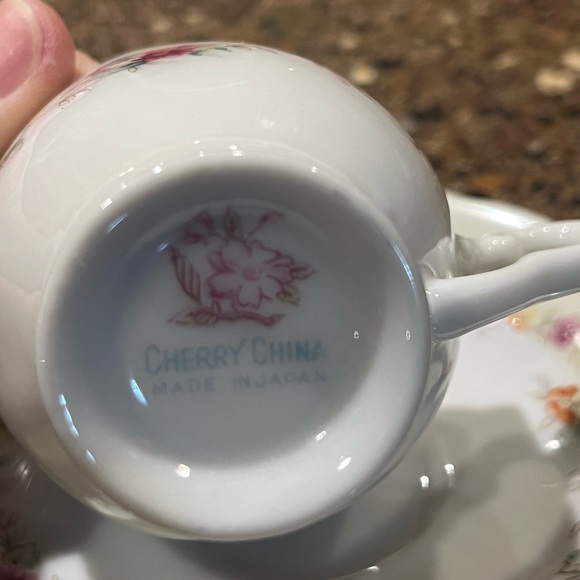 Cherry China tea cup and saucer🌷Antique - Picture 2 of 4